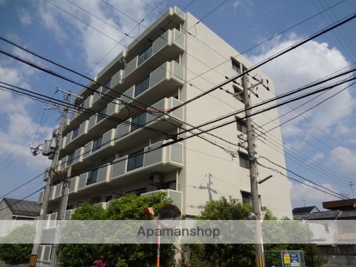 友田コーポラス124の外観