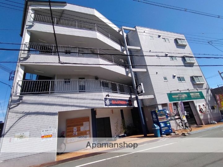 大阪府寝屋川市黒原旭町の賃貸マンションの外観