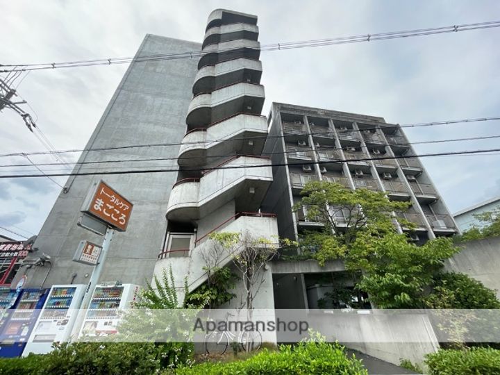 大阪府八尾市新家町7丁目の賃貸マンションの外観