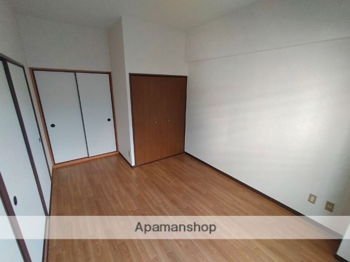 大阪府寝屋川市香里南之町の賃貸マンションの内装