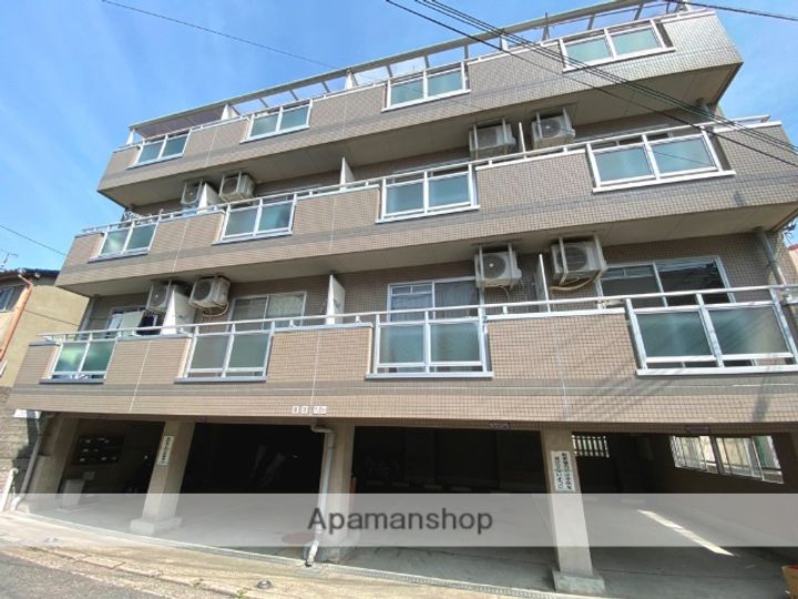 大阪府寝屋川市高宮栄町の賃貸マンション205の外観