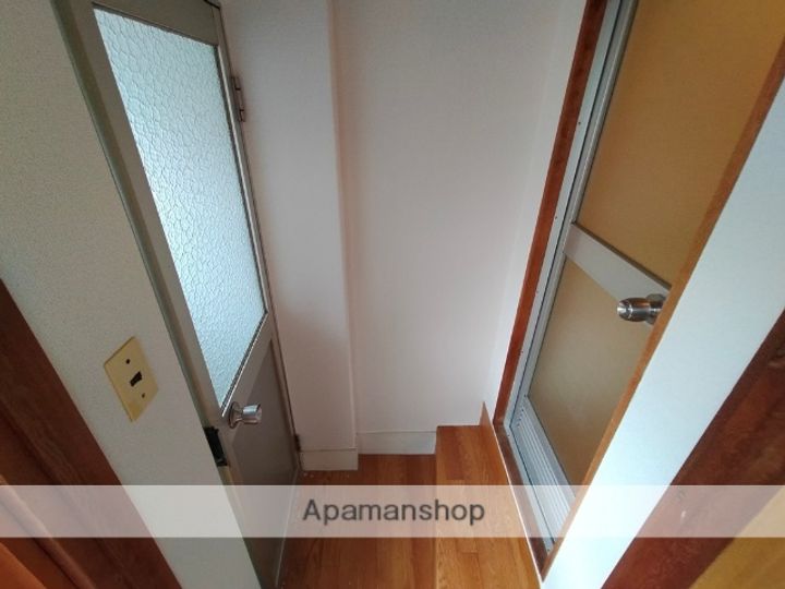 大阪府寝屋川市緑町の賃貸マンション3Bの内装