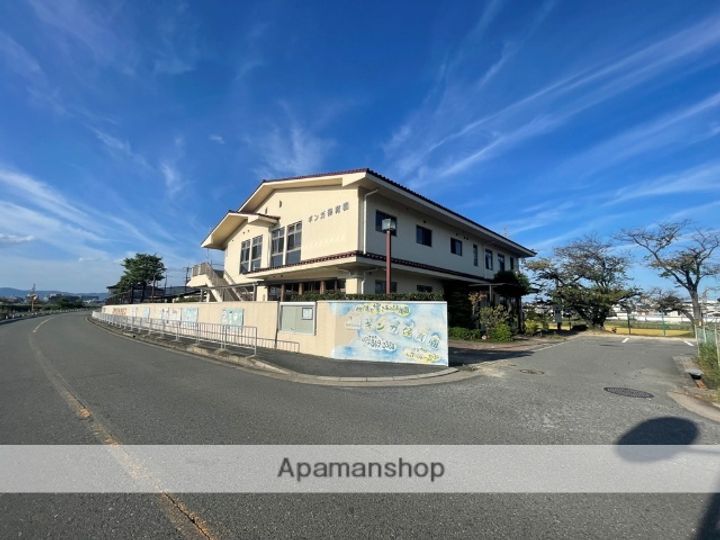 大阪府枚方市村野本町の賃貸マンションの周辺