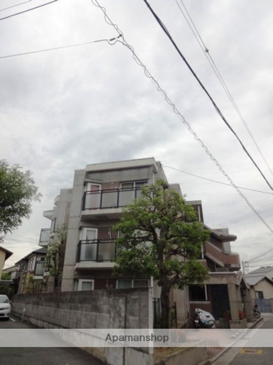 サンロイヤル塚口の外観