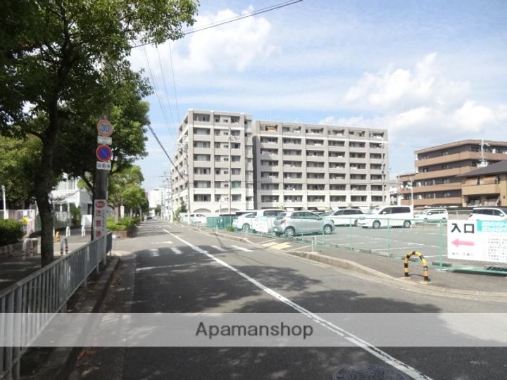 大阪府枚方市大垣内町3丁目の賃貸マンション406の周辺