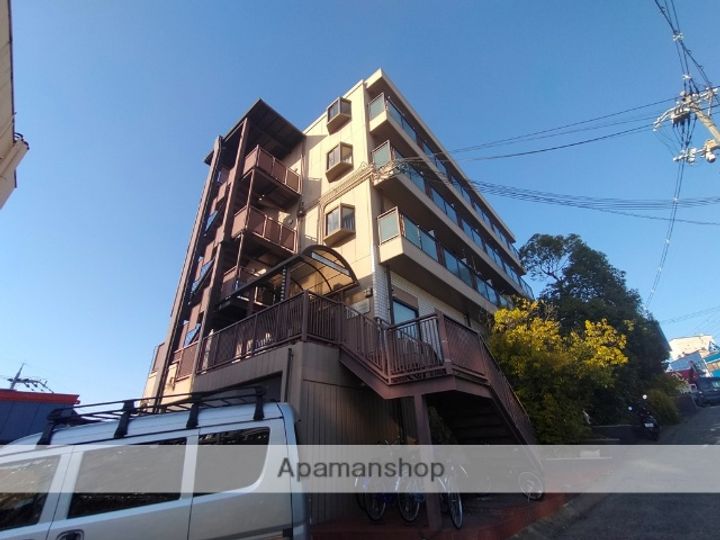 大阪府寝屋川市香里南之町の賃貸マンション401の外観
