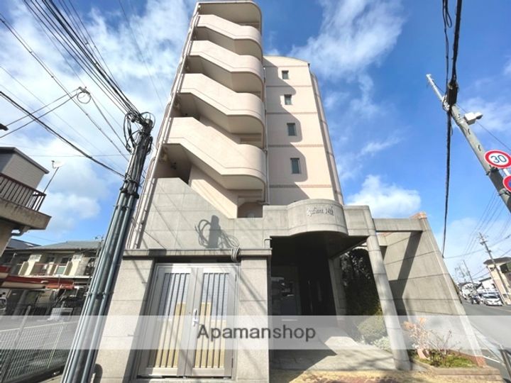 大阪府高槻市富田町5丁目の賃貸マンションの外観