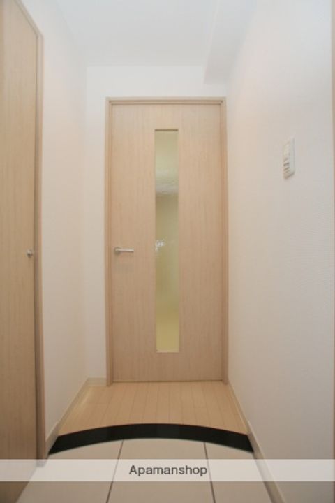 WILLDO南森町の玄関