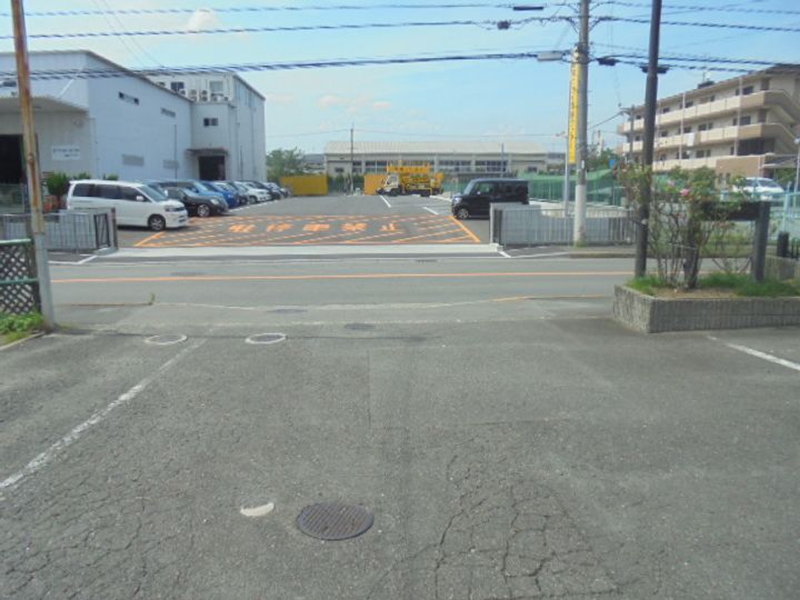 サンガーデンローズ203号室の周辺