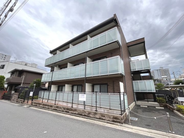 レオネクストエイザ104の外観
