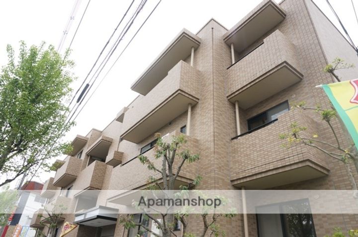 クレアメゾン氷室の外観