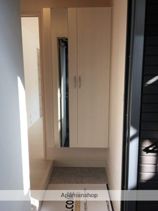 ソシュールの玄関