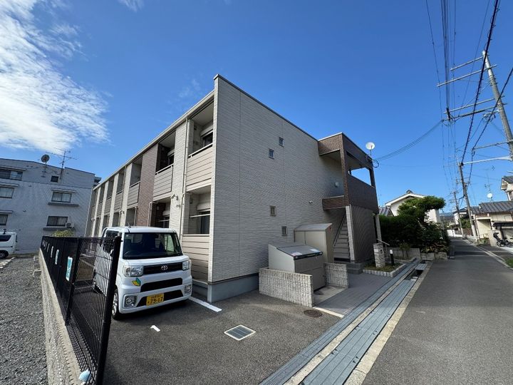 クレイノ欅106の外観