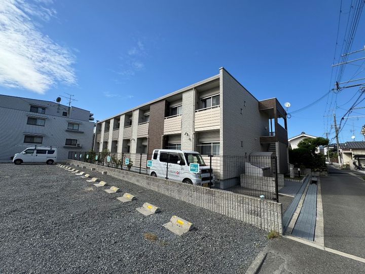 クレイノ欅106の外観