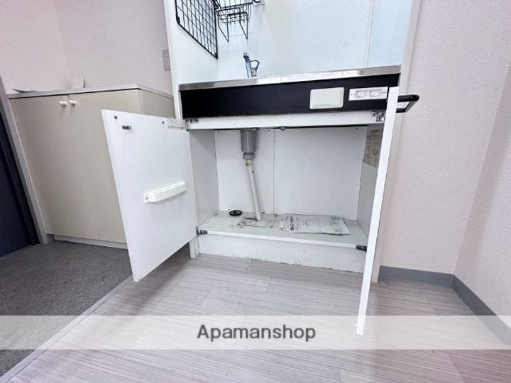 ナカタビルⅢ番館の内装