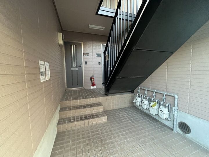 シンフォニックガーデンC棟105の内装