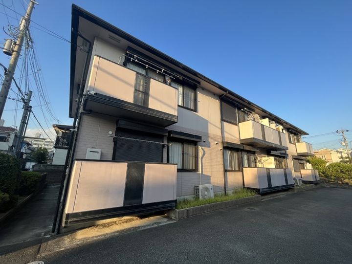 シンフォニックガーデンC棟105の外観