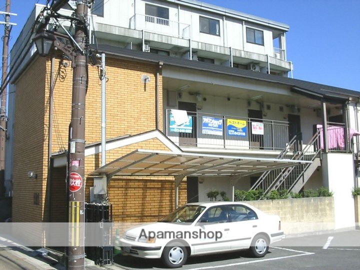 大阪府枚方市三矢町の賃貸マンションの外観