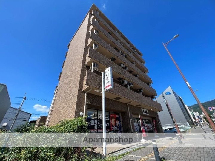 アルンハイム新石切606の外観