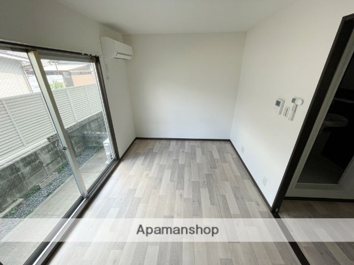 大阪府東大阪市金岡1丁目の賃貸アパートの内装