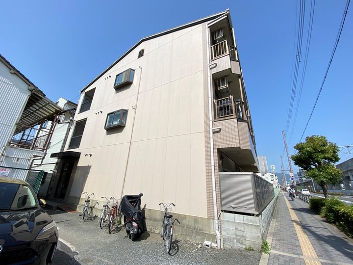 ローズハイツ若江の外観