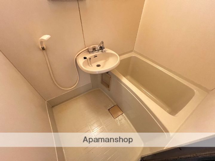 カーサ・フローラ102の風呂