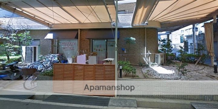 ドミトリー甲子園の周辺