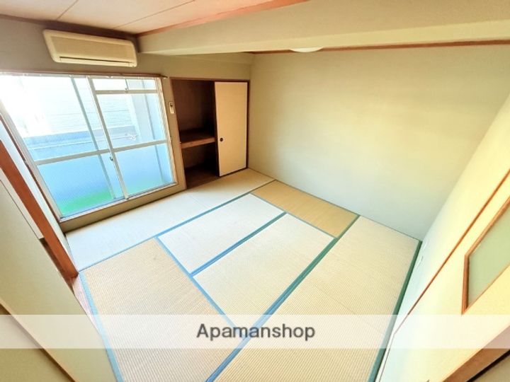 大阪府東大阪市吉田本町1丁目の賃貸マンションの内装