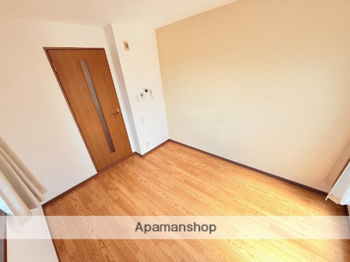 大阪府東大阪市三島1丁目の賃貸マンションの内装