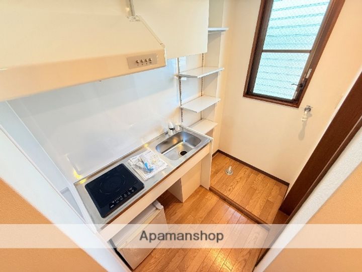 大阪府東大阪市三島1丁目の賃貸マンションの内装