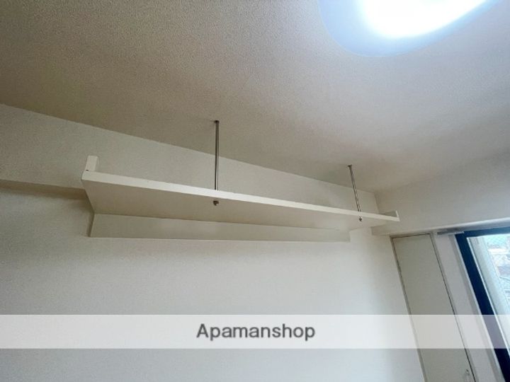 大阪府東大阪市菱屋西1丁目の賃貸マンション506の内装