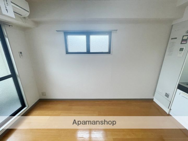 大阪府東大阪市菱屋西1丁目の賃貸マンション506の内装