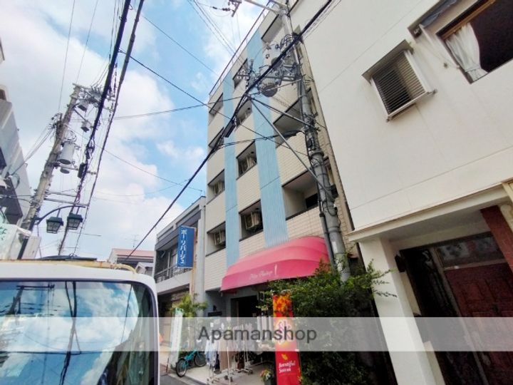 大阪府東大阪市菱屋西1丁目の賃貸マンション506の外観