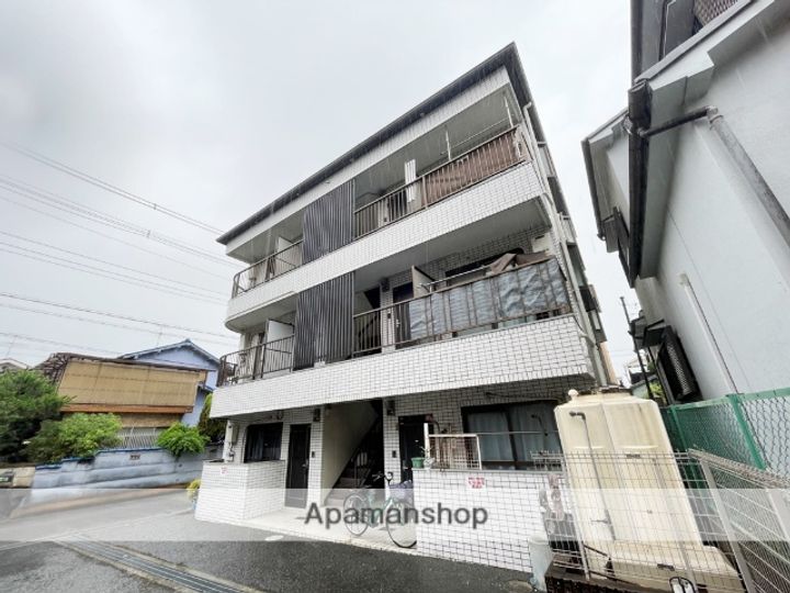 大阪府東大阪市金岡4丁目の賃貸マンションの外観