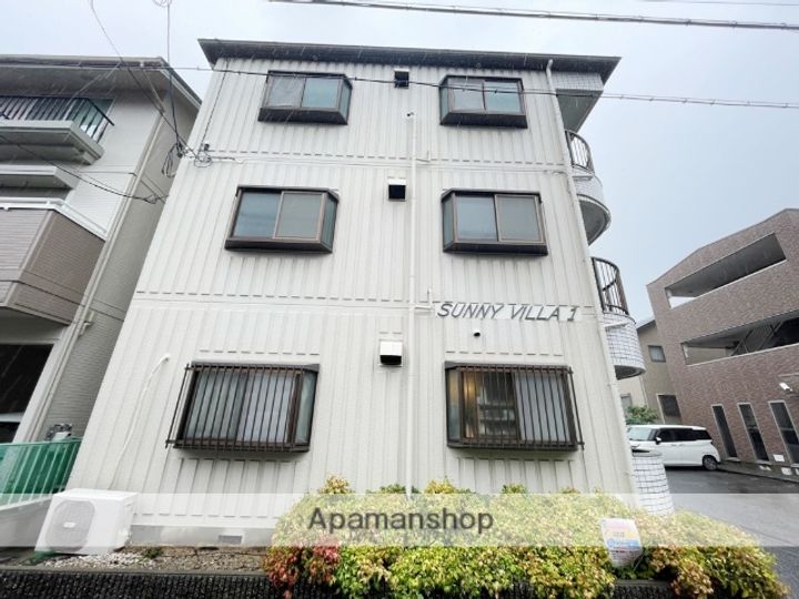 大阪府東大阪市金岡4丁目の賃貸マンションの外観