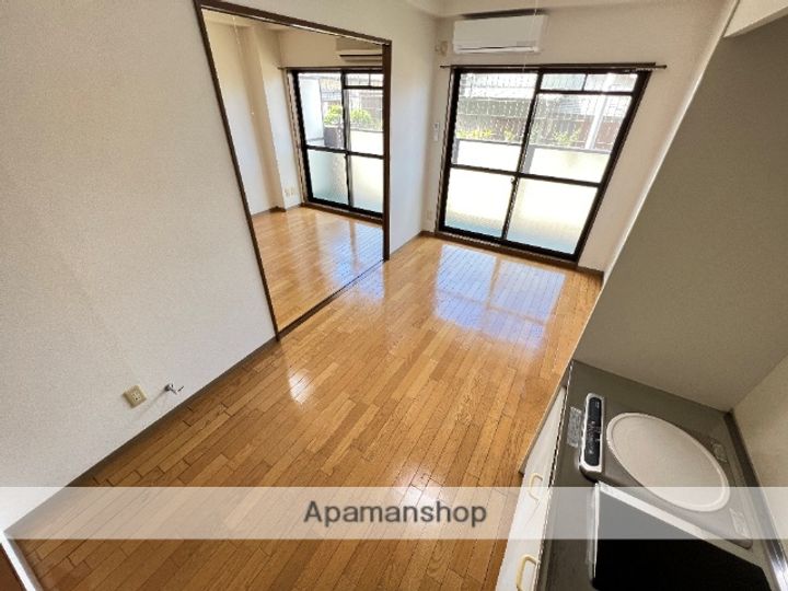 コーポラス新石切の内装