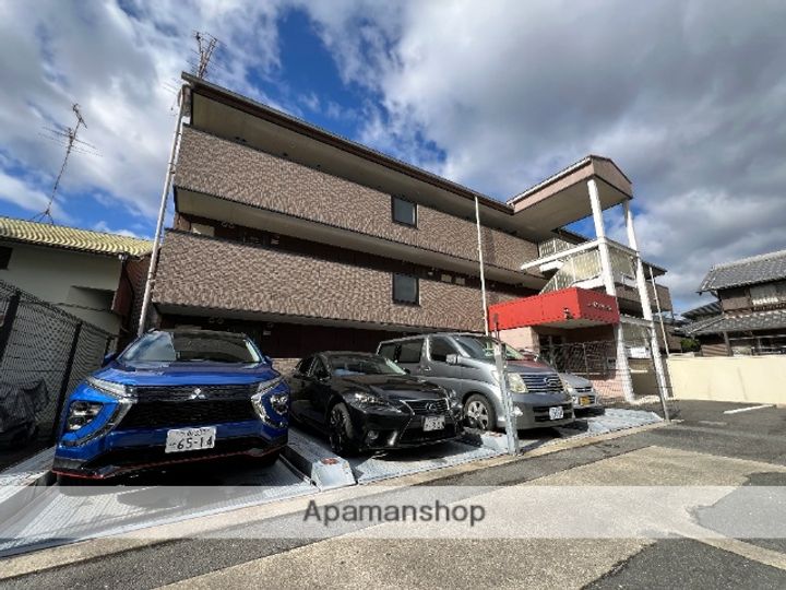 コーポラス新石切の外観