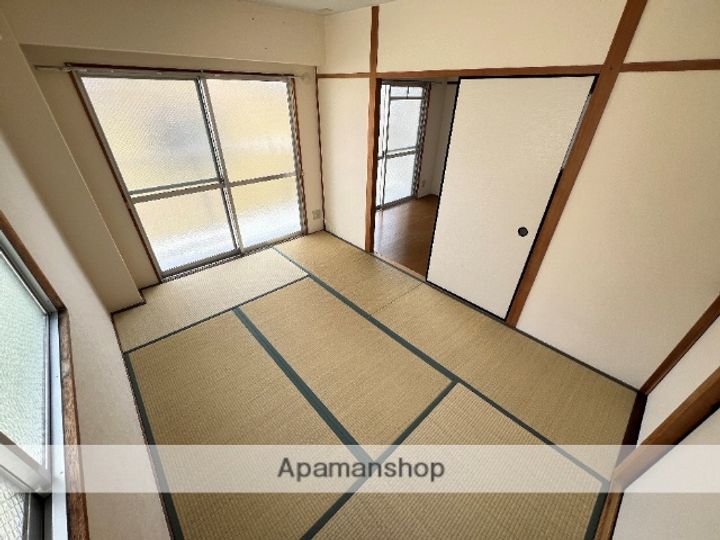 星光マンション301の内装