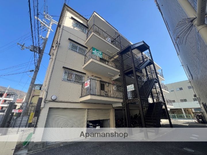 星光マンション301の外観