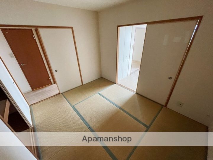 プロニティ・ユーの内装