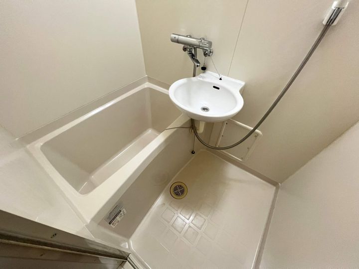 レオパレス旭町の風呂