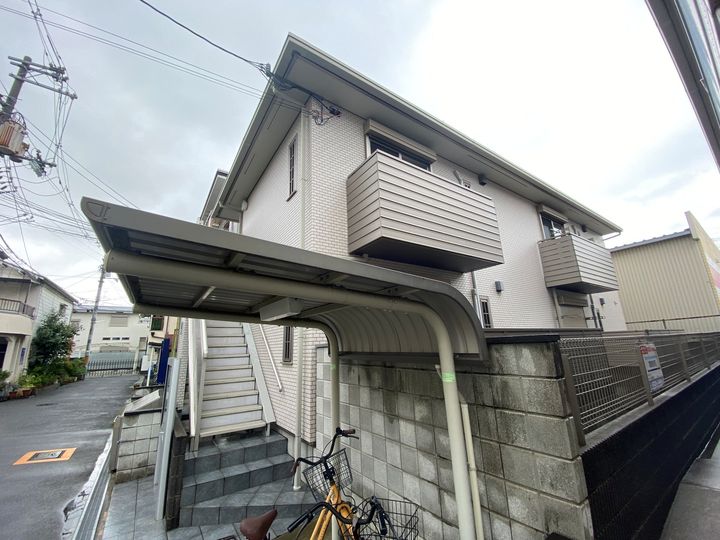 ルーエ Ⅱ201号室の外観