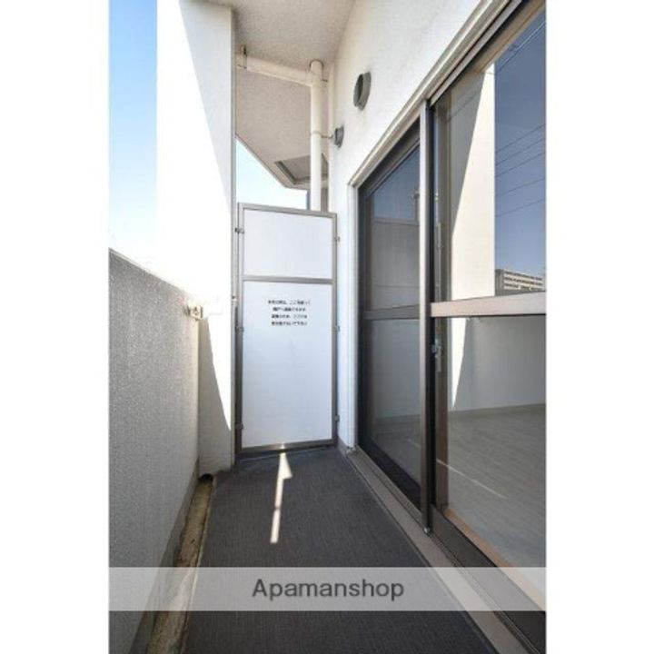 GRAMERCY JUSOーHIGASHI 1STの居間