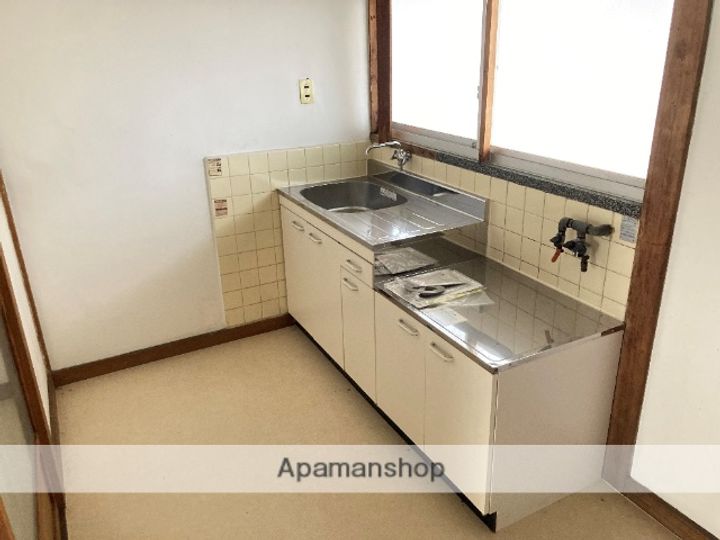 山手荘のキッチン