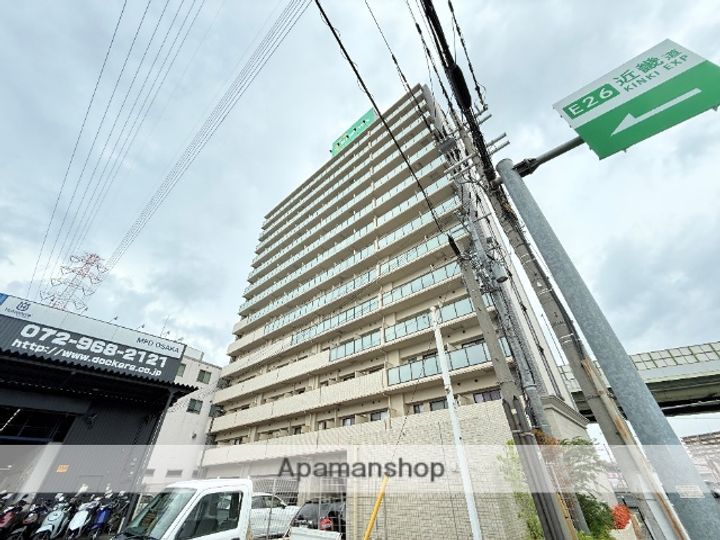 ソルテラスOSAKA EAST GATEの外観