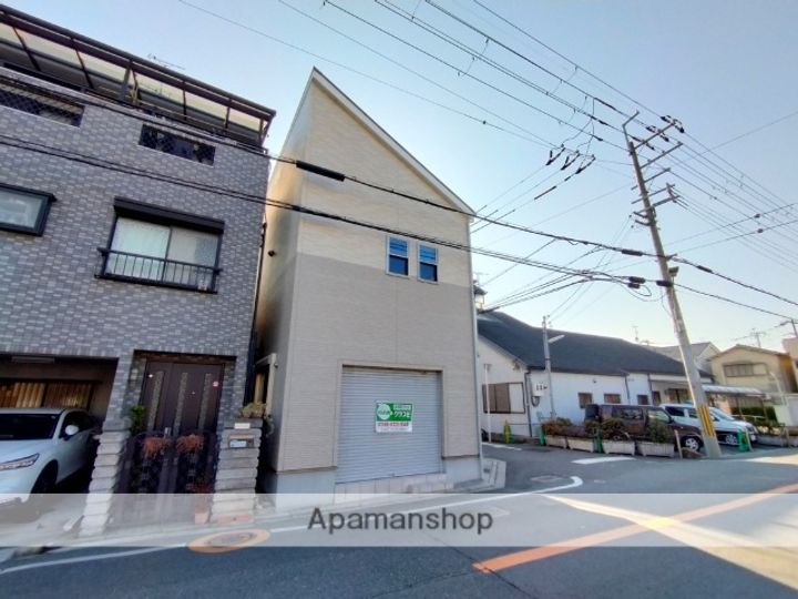 大阪府東大阪市小若江3丁目の賃貸アパートの外観