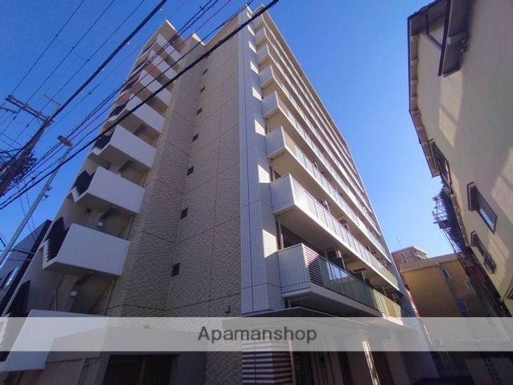 大阪府東大阪市長堂2丁目の賃貸マンションの外観