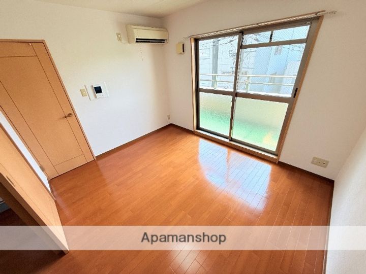 大阪府東大阪市横枕西の賃貸マンション402の内装