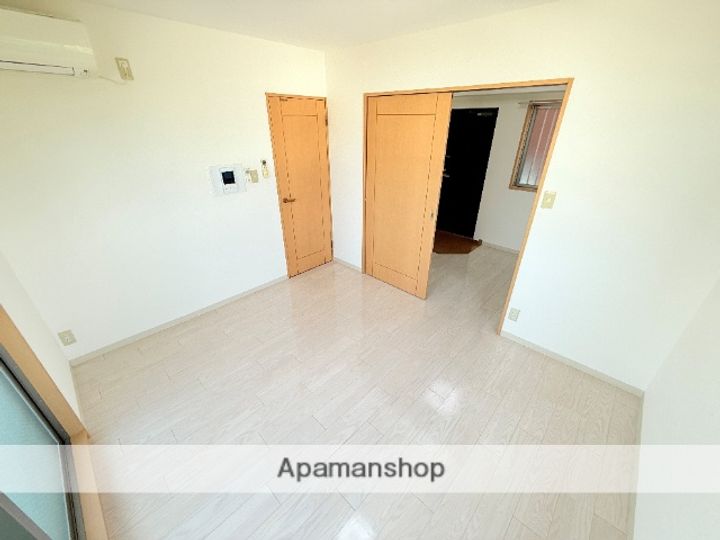 大阪府東大阪市横枕西の賃貸マンションの内装