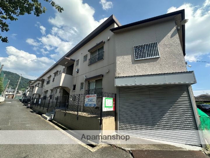 大阪府東大阪市横小路町4丁目の賃貸マンション102の外観